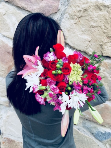 flower bouquet, hand-tied bouquet, modern