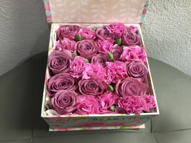 flowers in a box, modern, herbs, carnations, lavender roses