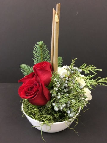 Christmas Holiday small centerpieces, table flowers
