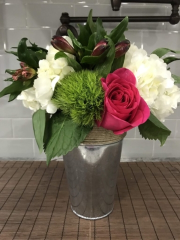 Rustic Farmhouse in a galvanize tin, flowers